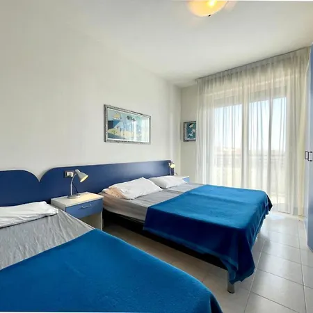 Appartement Bright In A With A Pool